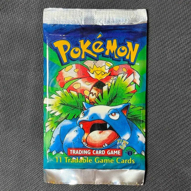 Booster Pack 11pcs/bag 1st Edition Pack Charizard Trading Card Game Collection Battle Booster Toys Boys Gift — image 8