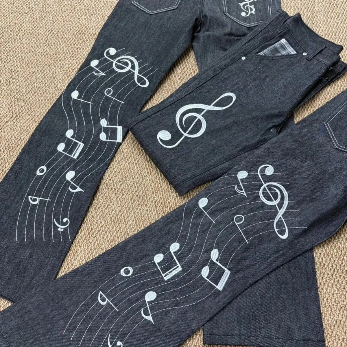Note Rose Embroidered Original Color Jeans Unisex 1021M Version Slightly Flared HighStreet Wear Straight Jeans Stacked Pants Men