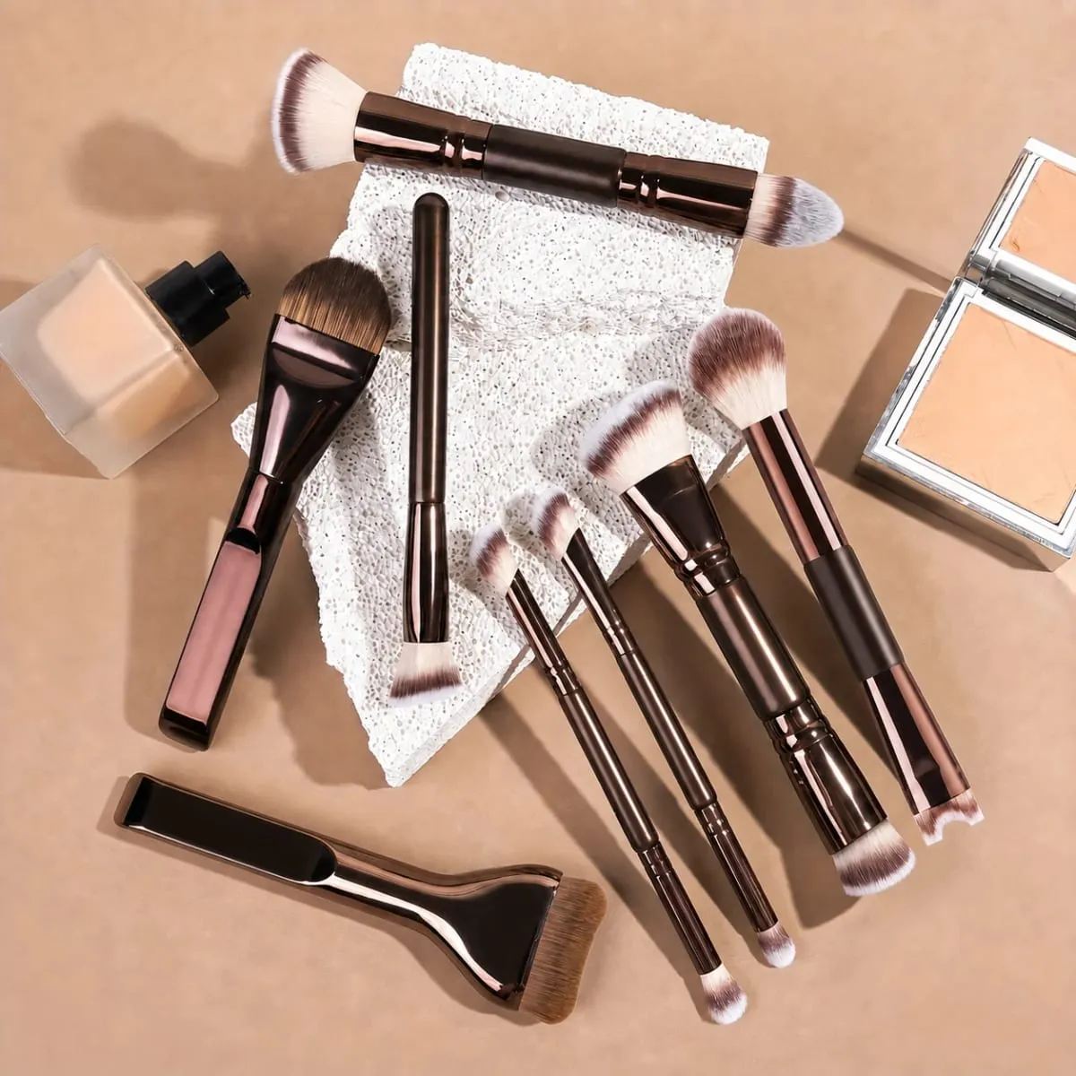 8pcs Facial Makeup Brush Set Foundation Brush Concealer Brush Contour Brush Multifunctional Makeup Brush Set Soft Bristles — image 3
