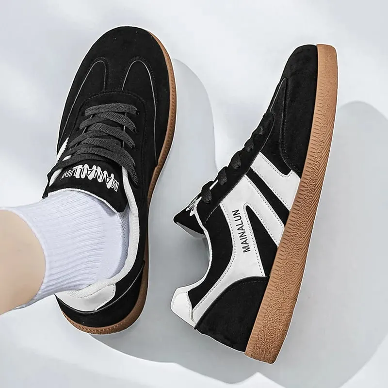 Men's Casual Sport Shoes Suitable for Spring and Summer Outfits Available in Various Sizes. Plus-Size Men's Shoes Ideal for O