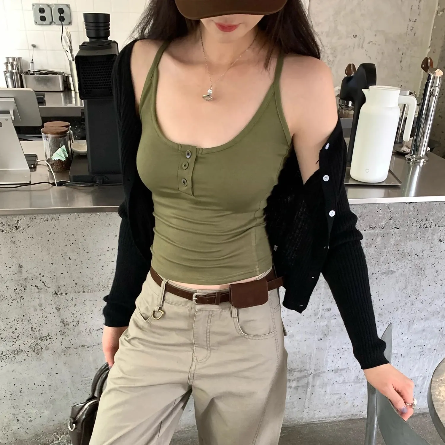 Korean Stylish Design U-Neck Button Sleeveless Camis 2026 Summer Y2K Hot Girl Layering Tank Top Solid Color Versatile Crop Top — image 10