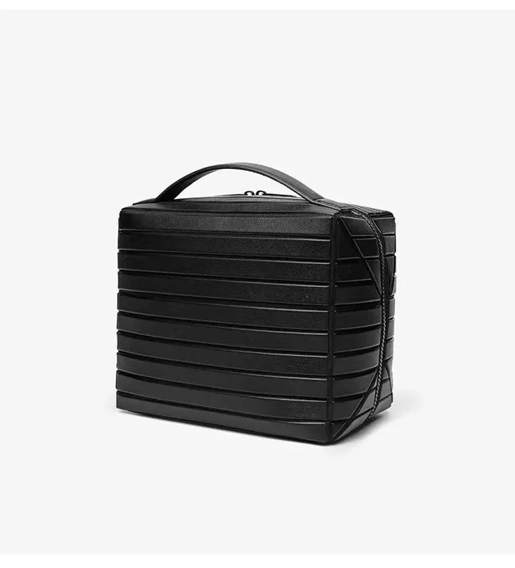 Fold-Down Travel Makeup Bag Waterproof Large Toiletry Bag Hanging Cosmetic Organizer with No-Spill Compartments for Makeup Use
