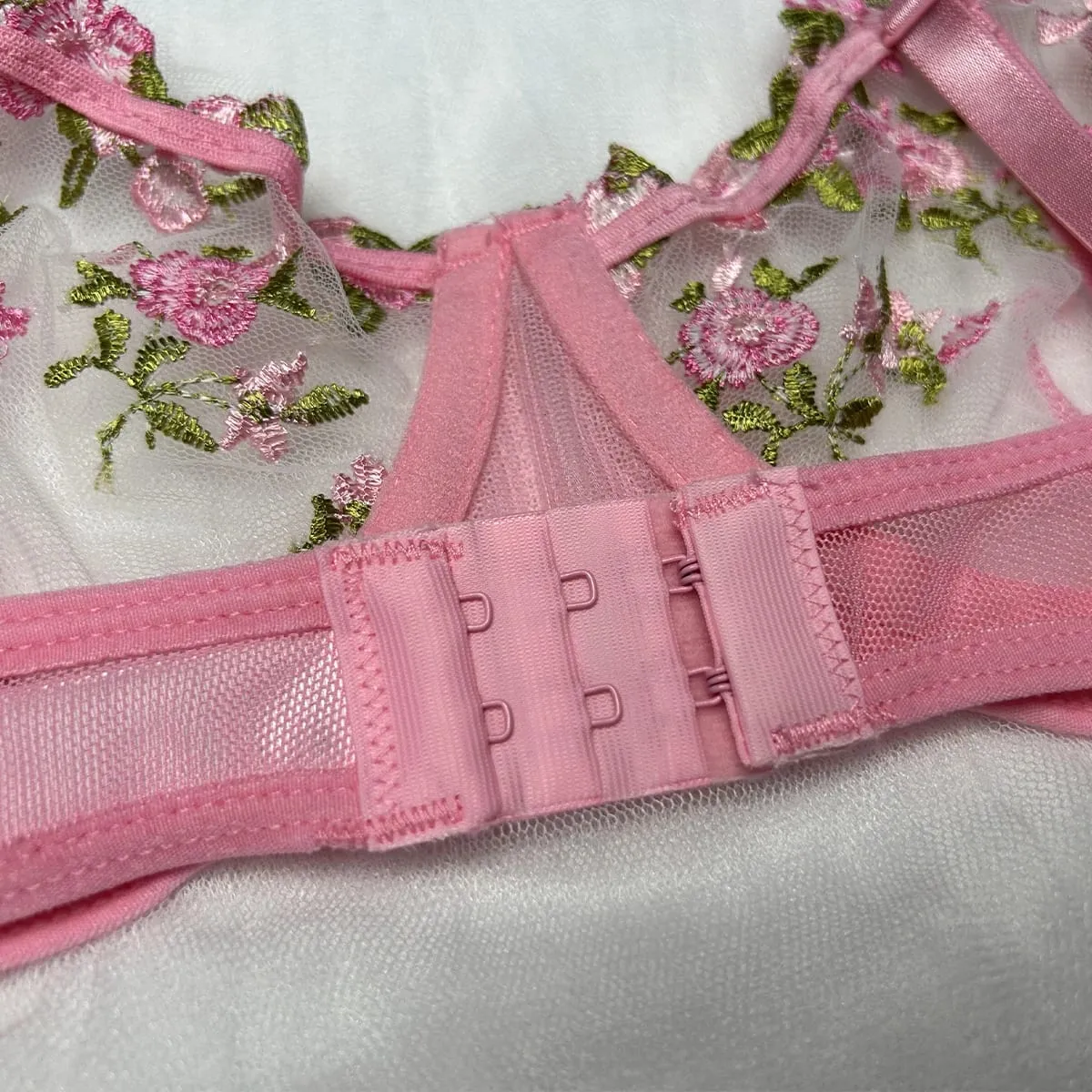 Pink Lingerie Woman Lace Underwear Fairy Embroidery Brief Sets Bra Panties Kits Breves Sets — image 5