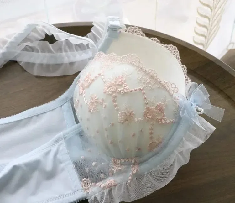 Sexy Lace Lingerie Set for Women Push Up Underwire Bra with Low Plunge Design Breathable & Comfortable — image 6