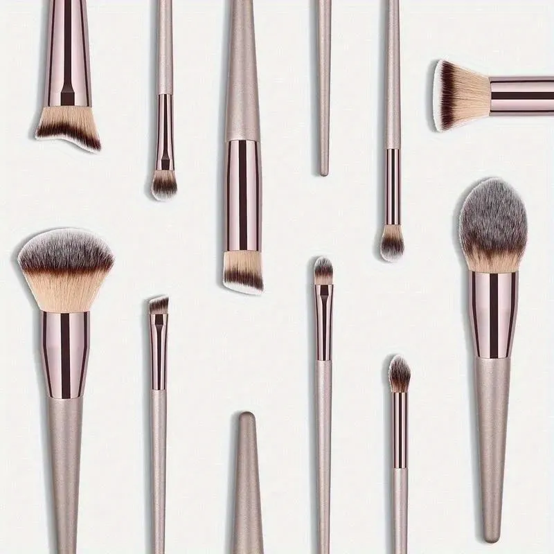 10 Pcs Champagne Gold Makeup Brushes Set Foundation Loose Powder Blush Concealer Eyeshadow Professional Beauty Tool Kit