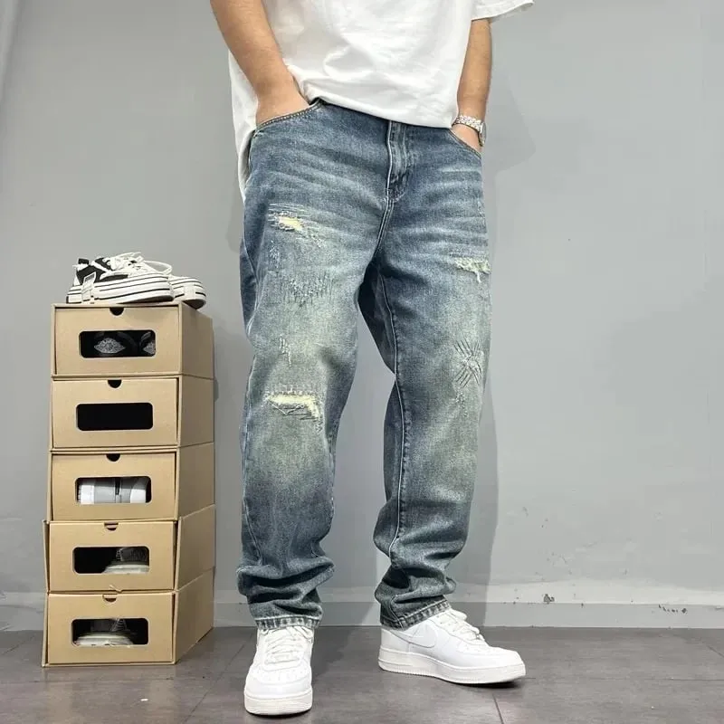 2025Heavy Duty Washed and Scraped Denim Men's Trendy High-end Embroidered Printed Loose Tapered Straight Leg Jeans — image 5