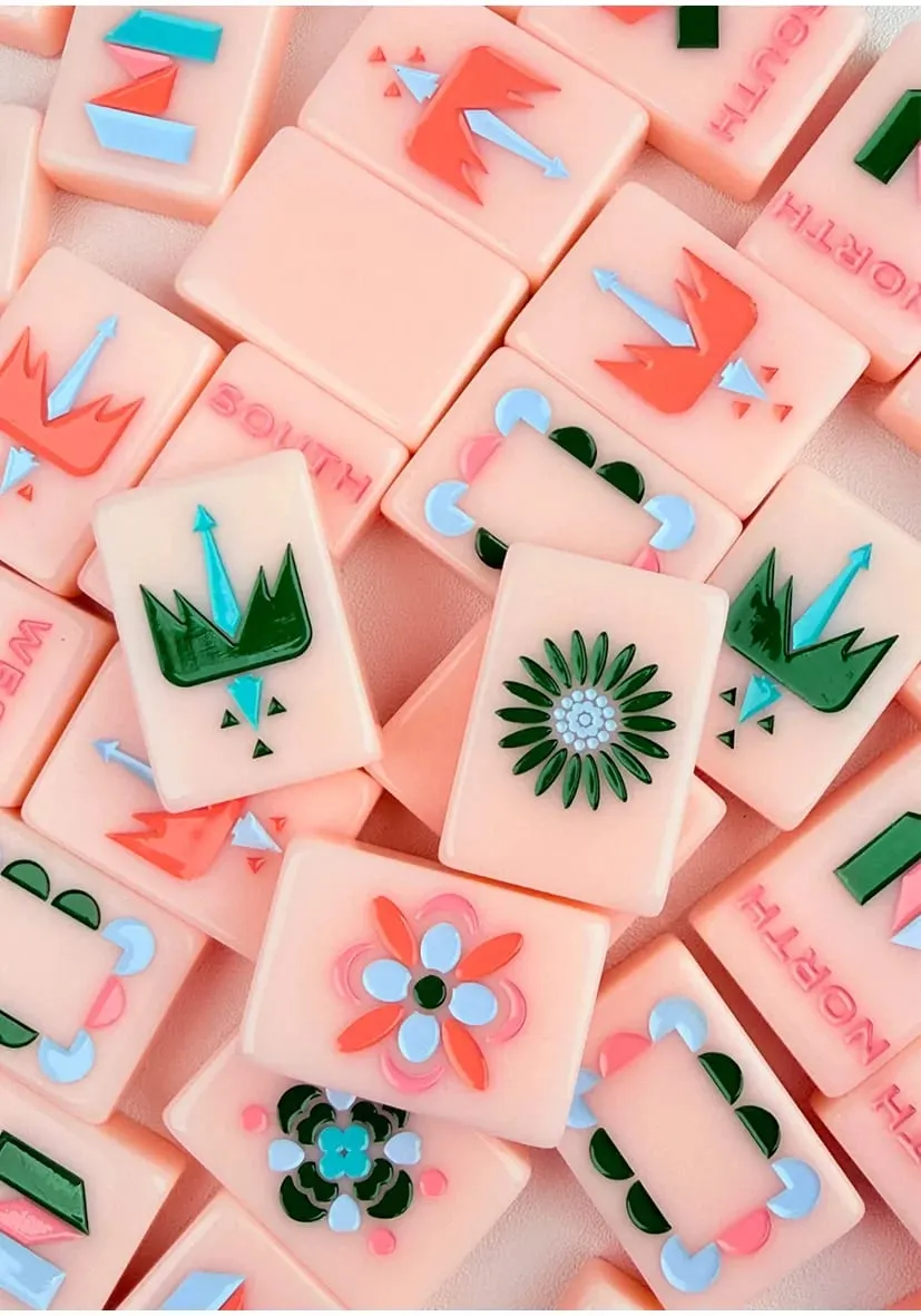 Classic Pastel Blue Mahjong Set American Style Acrylic Mah Jongg 160 Pieces Rounded Edge Table Game Christmas Gift — image 11