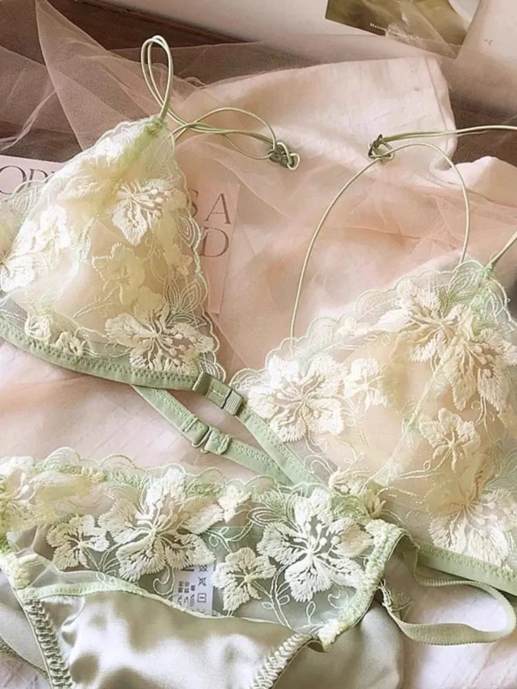 Ensemble de lingerie de niche française en maille brodée coupe triangle sans fil bralette rétro dentelle fine sexy soutien-gorge confortable USA Tushy MOYISU — image 3