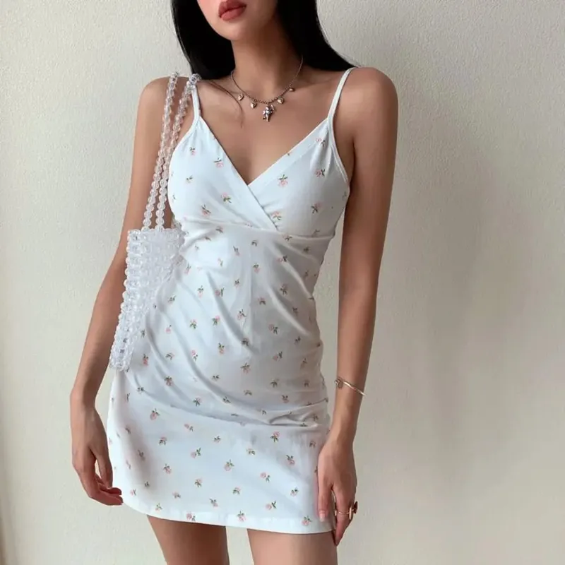 Korean V-neck Halter Floral Skirt a-line Skirt Floral Print Vintage Floral Mini Dress Retro Vintage Floral Halter Skirt Ladies