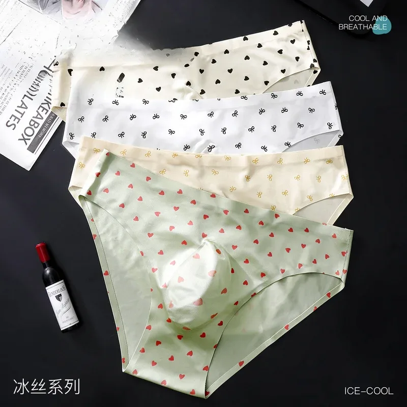 Male Seamless Ice Silk Briefs Cute Heart Bowknot Print 3D Molded Pouch Low Rise Soft Breathable Men Underpants — image 2