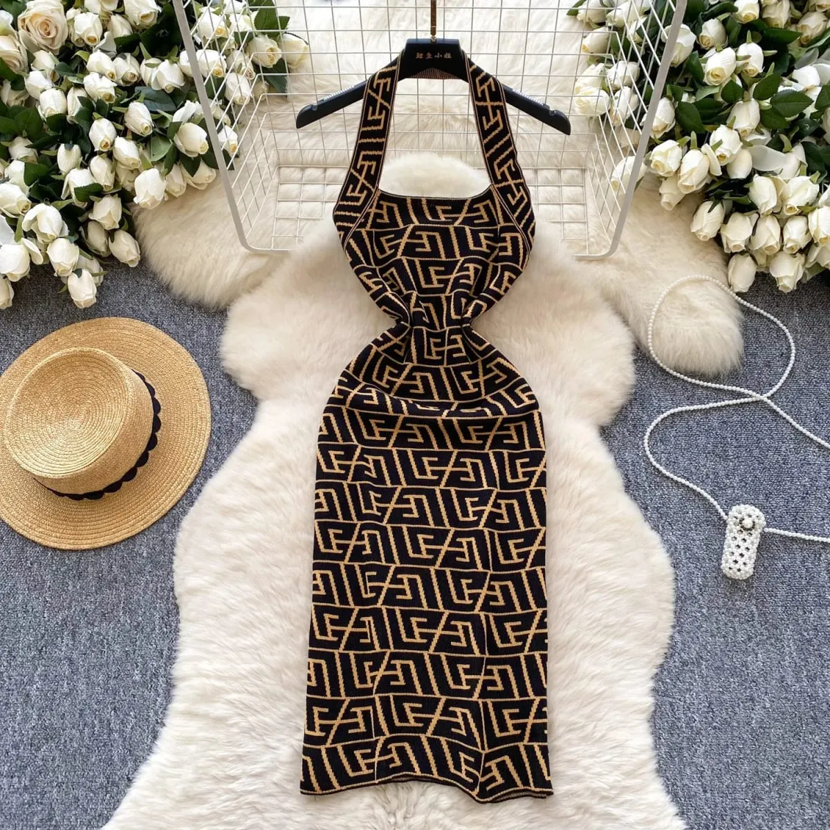 YuooMuoo Brand Fashion Summer Letters Knitted Halter Mini Dress Sexy Wrap Hips Backless Bodycon Party Dress Streetwear Outfits — image 4