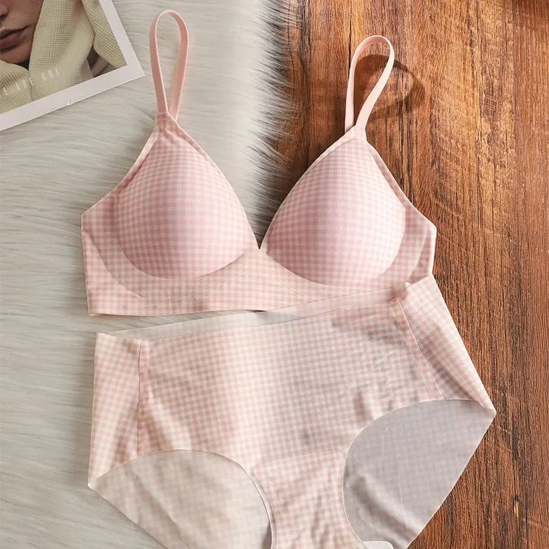 Elegant Seamless Bralette Small Bust Gathering Anti-Sagging Manipis Adjustable Straps Wirefree Comfort Fit UK Light Support Bra Set — image 10