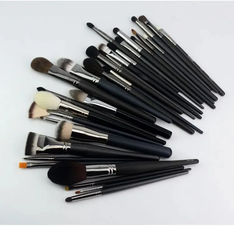 1pc Berus Mekap Smudge Pelapik Mata Rata Berus Solek Perincian Precision Concealer Serbuk kontur sorotan alat kosmetik artis