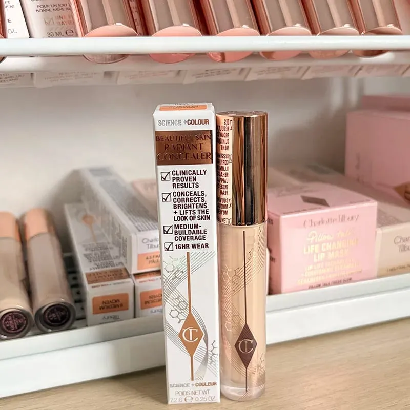 Charlotte Highlighter Foundation Texture continua del trucco Correttore idratante Fissante Spray Essenza Tilbury Cosmetic