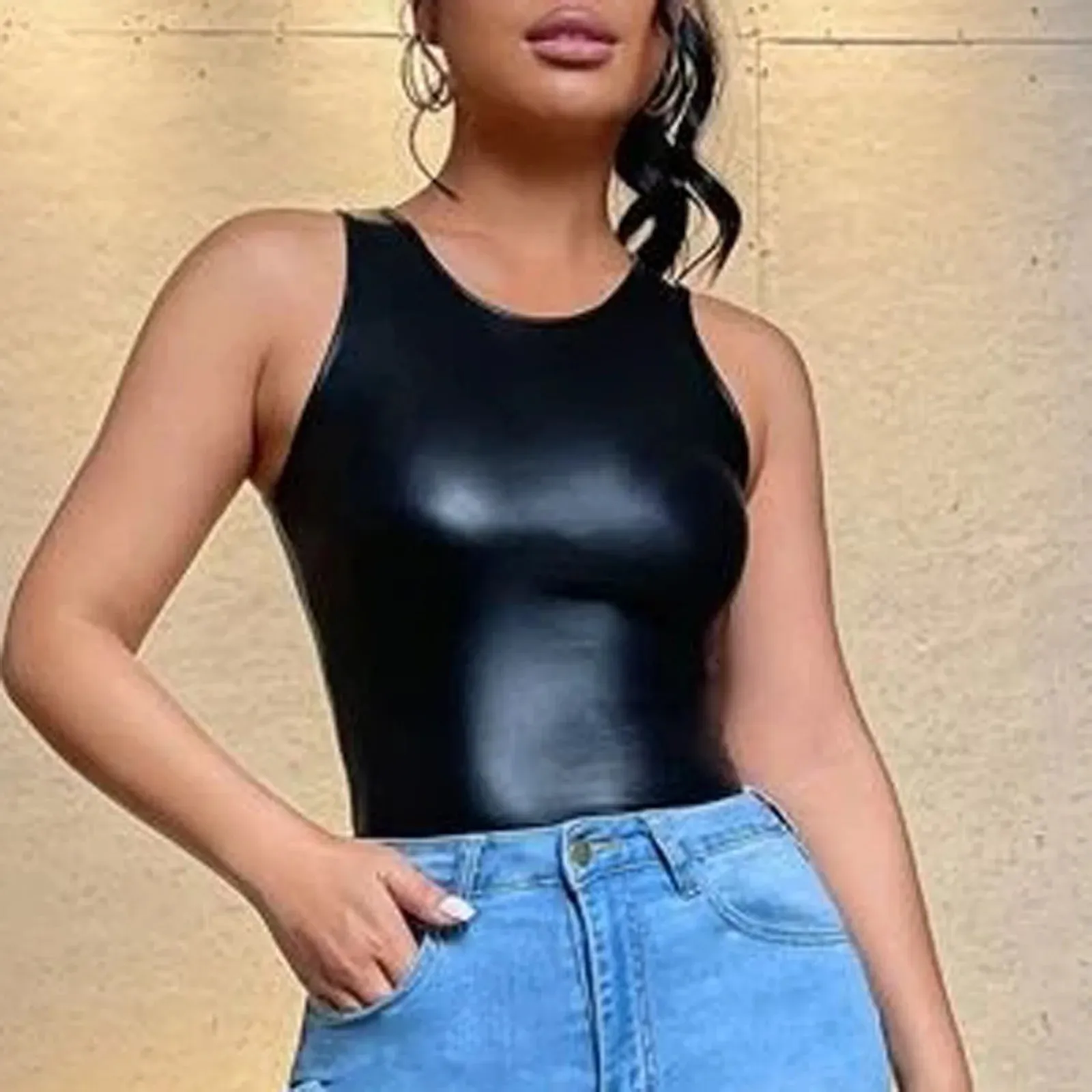 PU Lederen Tank Tops Vrouwen Sexy Zwarte Bustiers Diepe V-hals Spaghetti Corset Vest Nachtclub Cropped Tops Vrouwen Vest