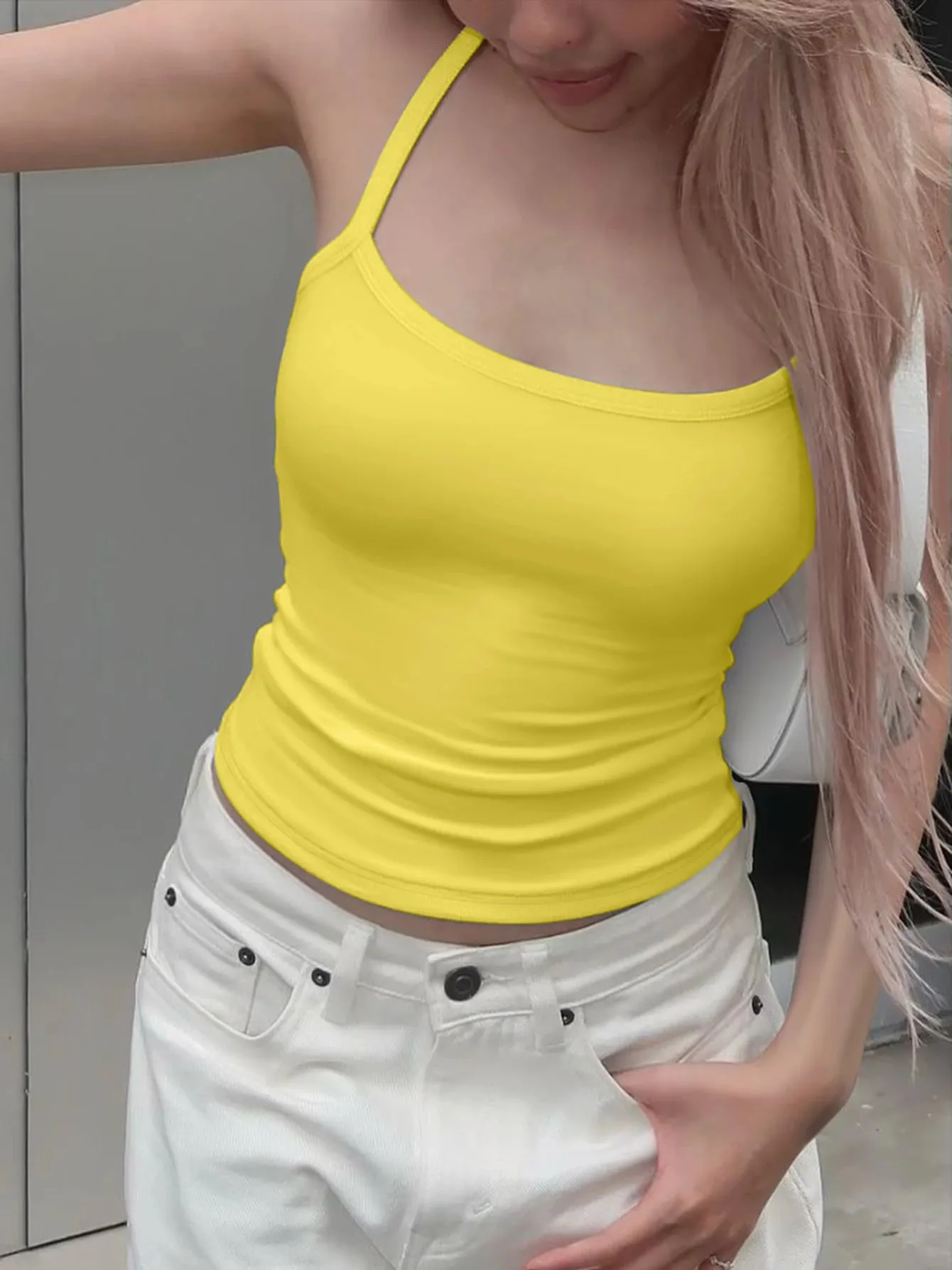 Hugcitar 2026 Summer Solid Slips Backless Sexy Crop Camis Top Women Fashion Y2K Clothes Streetwear Sport Party Club Wholesale