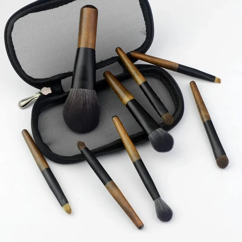 Juego de Mini brochas de maquillaje de viaje, 8 Uds., con bolsa, mango de madera, brocha cosmética para cara en polvo, iluminador con colorete, corrector, sombra de ojos