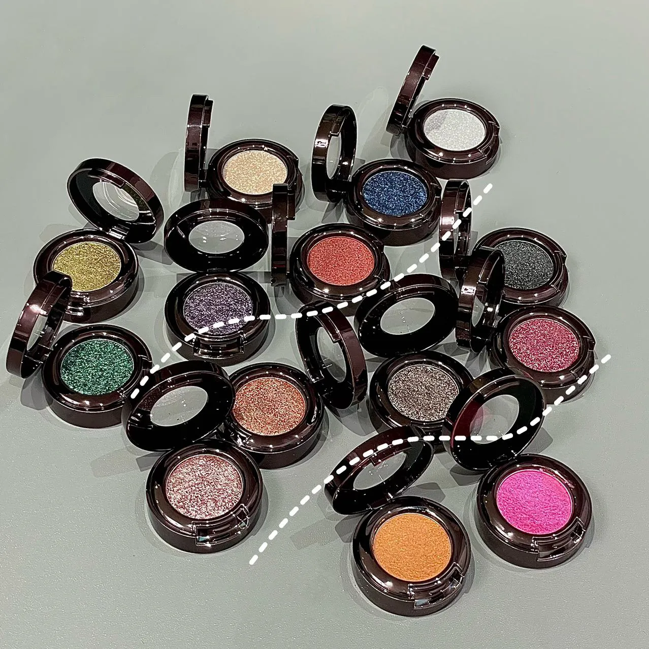 Metallic Glitter Black Blue Eyeshadow Purple Green Metallic Highlighter Eyeshadow Diamond Long Lasting Eye Makeup Women Cosmetic — image 5