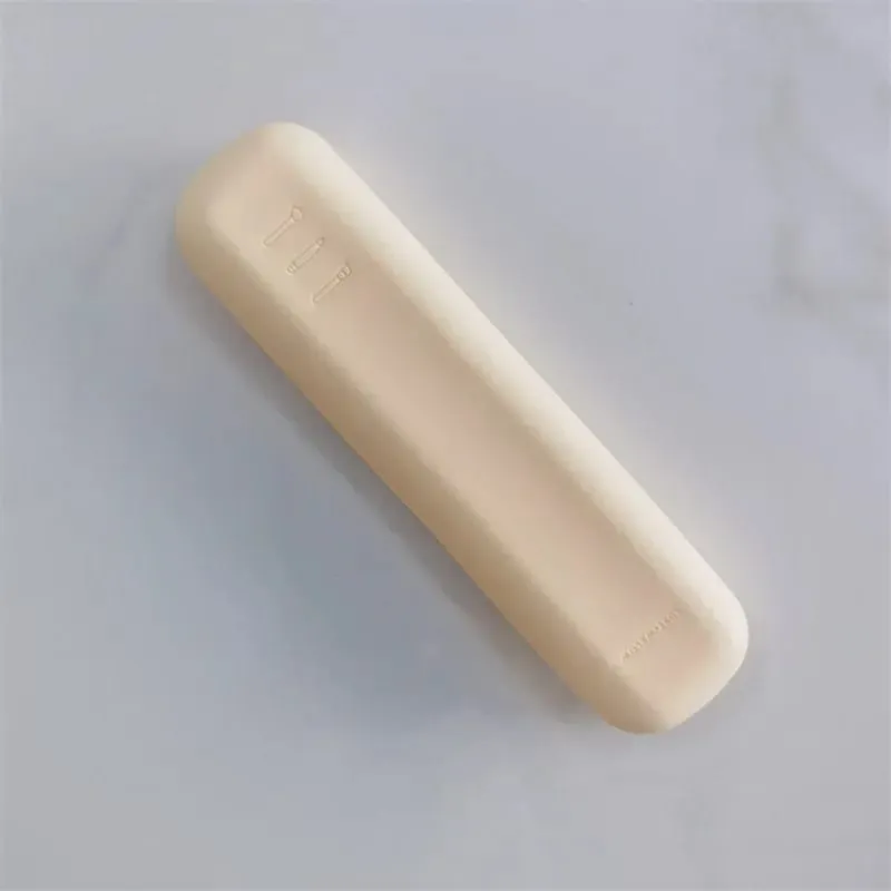 New Travel Makeup Brush Holder Silicone Cosmetic Brushes Bag Makeup Sponge Case Portable Waterproof Makeup Tools for Women Girls — image 8