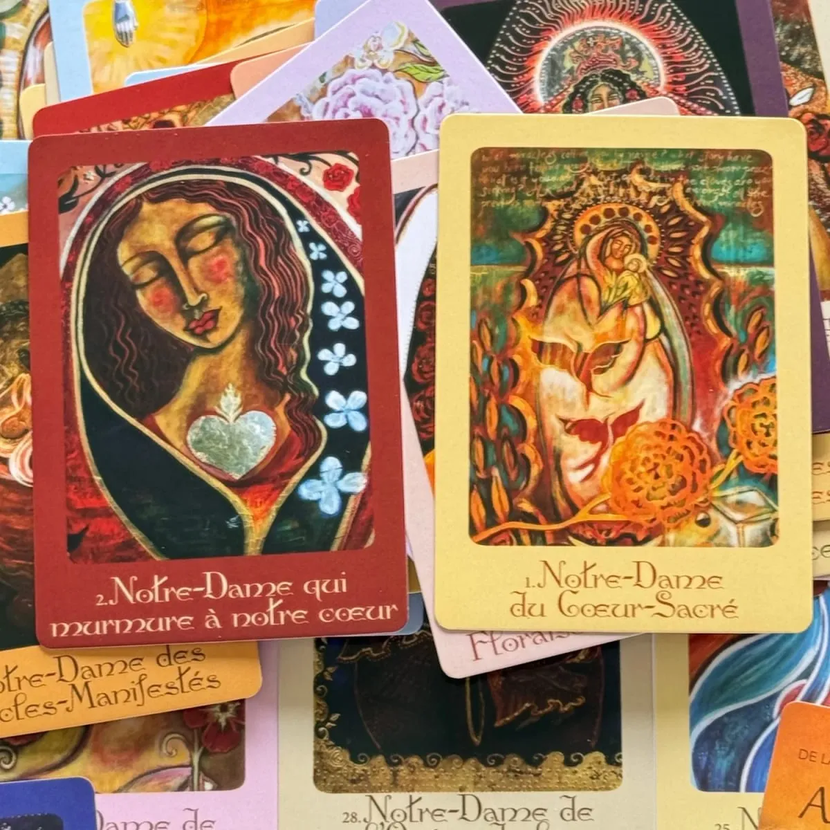L'Oracle De Marie Mère Universelle French Version Protection Miracles and Guérison Oracle Deck 44 Board Games — image 5