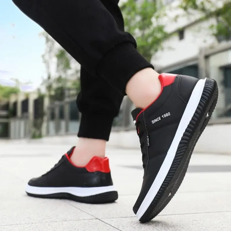 2026 Men Korean Style Leather Sneakers Autumn New Non Slip Shock Absorbing Training Shoes Lightweight Business Men Running Shoes — image 4