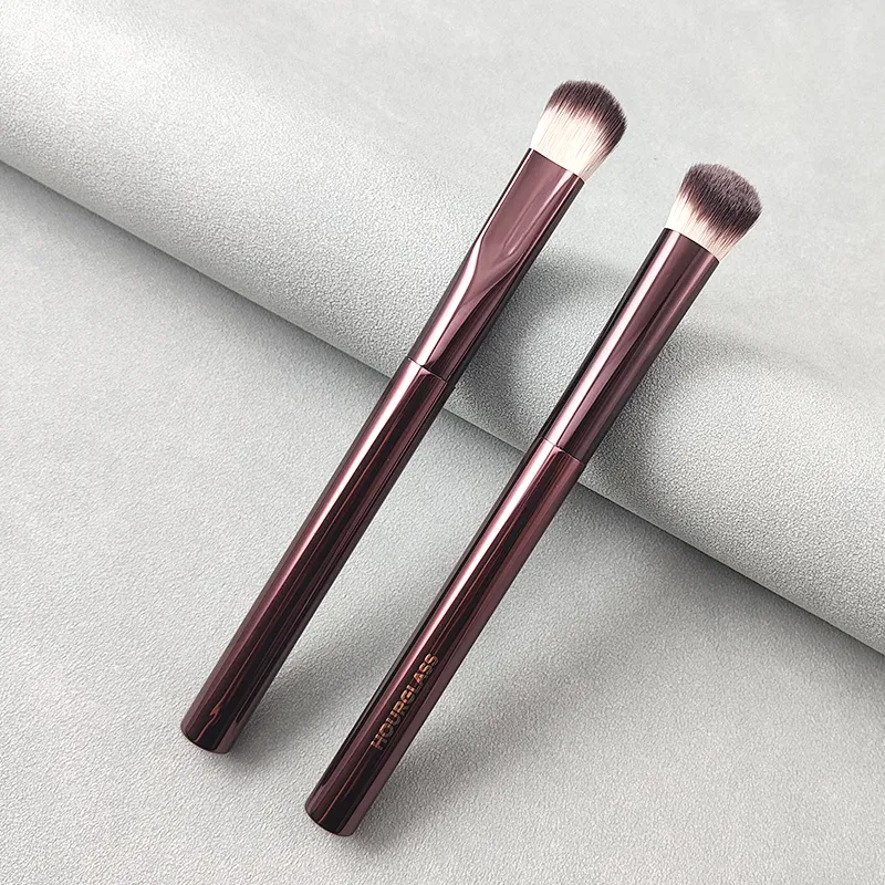 Ensemble de pinceaux de teint ambiant sablier 2 pièces Kit de pinceaux de maquillage correcteur de fond de teint doux pour une finition sans couture — image 6