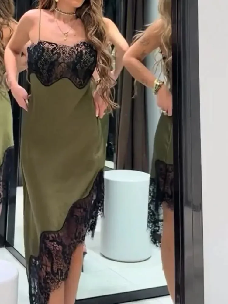 Chic Lace Patchwork Satin Camisole Klänning Ärmlös genomskinlig oregelbunden fåll Klänningar 2026 Ny fest Daglig utomhus Fritidskläder