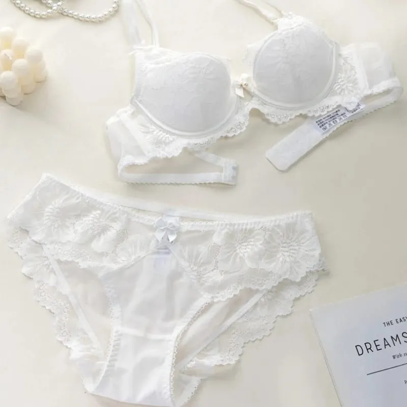 French Thin Cup Women Underwear Set Sexy Lace Flowers Embroidery Bra Summer Violet Comfort Push Up Bra and Panties Lingerie Sets — image 9