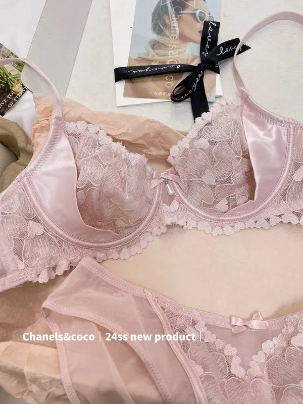 Festive Lingerie Set Christmas Gift Pure Desire Wireless Bra & Knickers Anti-Side Boob Support for Full & Petite Bust MOYISU — image 8