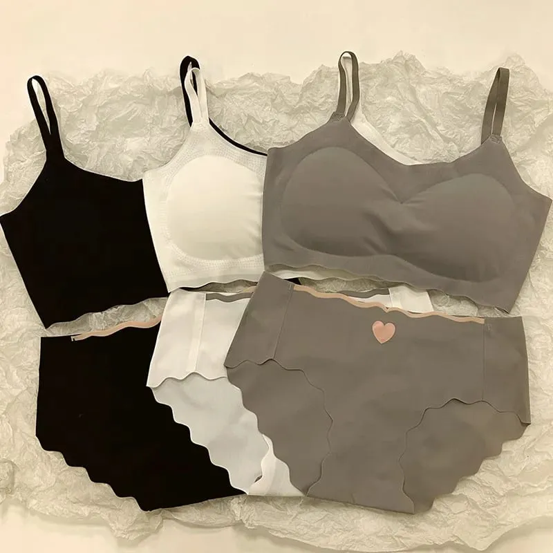 Women's Seamless Bralette Set Wireless Push Up Bra with High Waist Panty Cute Heart Embroidery Lingerie Set for Daily Wear — image 6