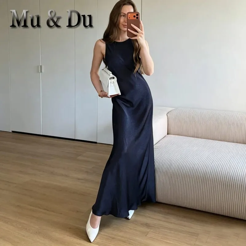Zarif Sırtı Açık Yuvarlak Yaka Uzun Elbise Kadın Modası Minimalist Stil Dökümlü Polyester Elyaf Kolsuz Etek Şehir İşe gidip gelme — image 2