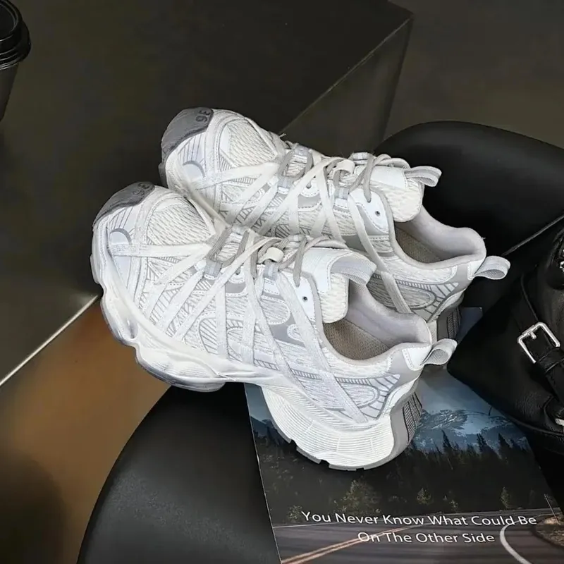 Spring Summer New Style Men Women Dad Shoes Thick Bottom Net Surface Sports Shoes Trendy Versatile Breathable Tie Shoes — image 9