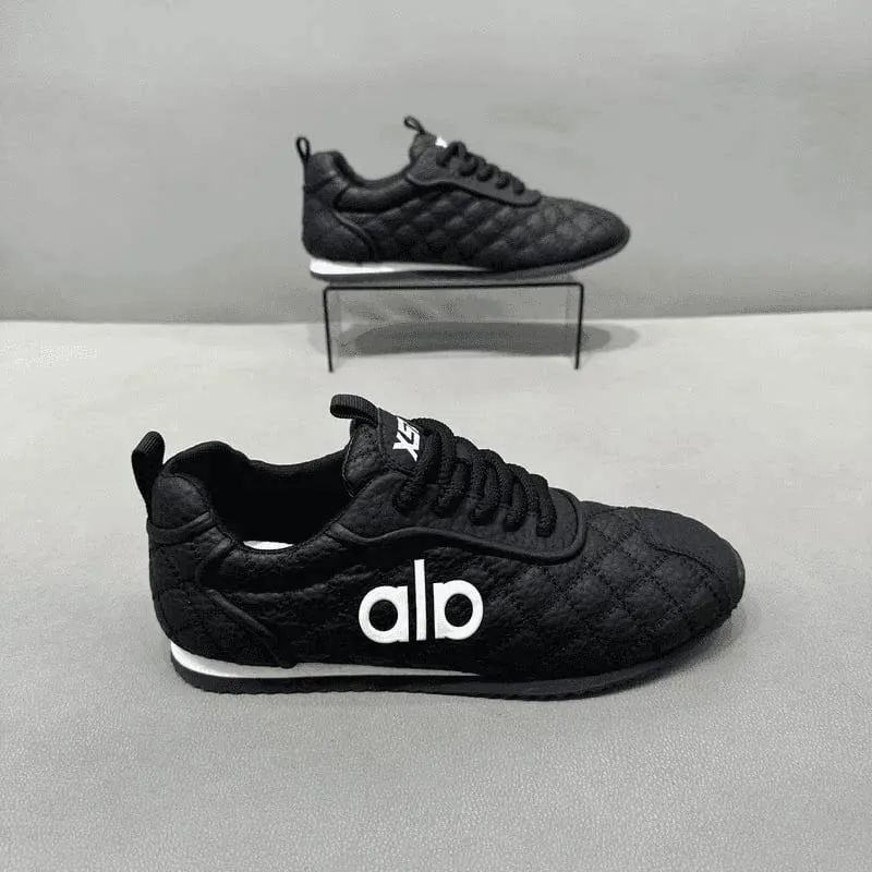 ClaWave Men Quilted Retro Jogger Shoes Lightweight Non Slip Casual Walking Sneakers Trendy Daily Footwear EU39-44