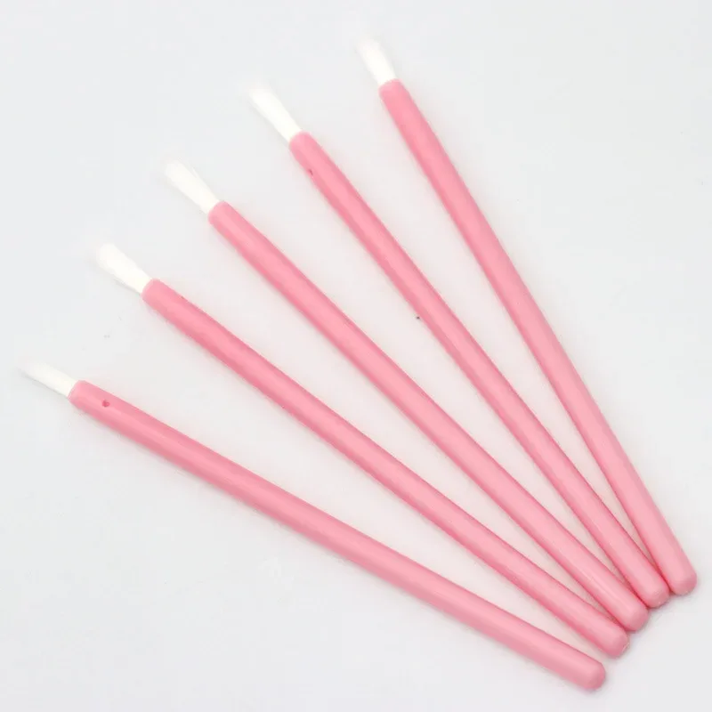 50 pcs Disposable Nylon Fiber Lip Brush Lipstick Wands Clean Applicator Lip Gloss Brushes Portable Cosmetic Women Makeup Tools — image 7