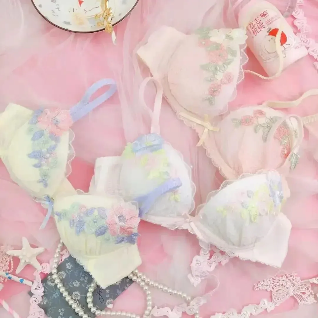 Sweet Lolita Lingerie Set: Floral Lace Applique Push Up Bra & Panty Set Cute Sexy Underwear — image 4