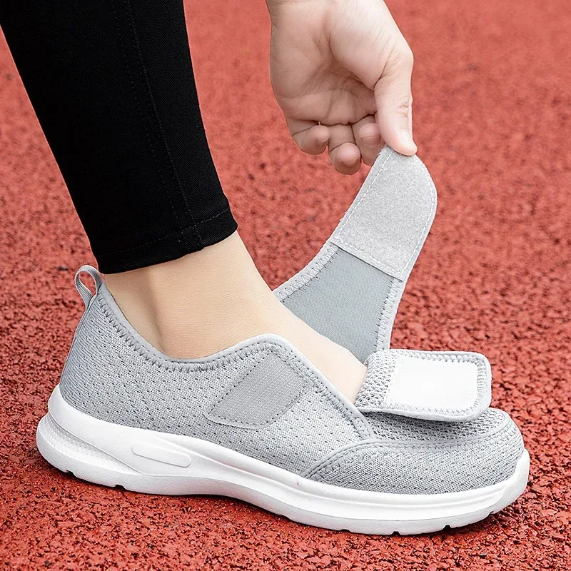 Men's Orthopedics Wide Feet Swollen Walking Casual Sneakers Unisex Thumb Eversion Adjusting Soft Comfortable Diabetic Man Shoes