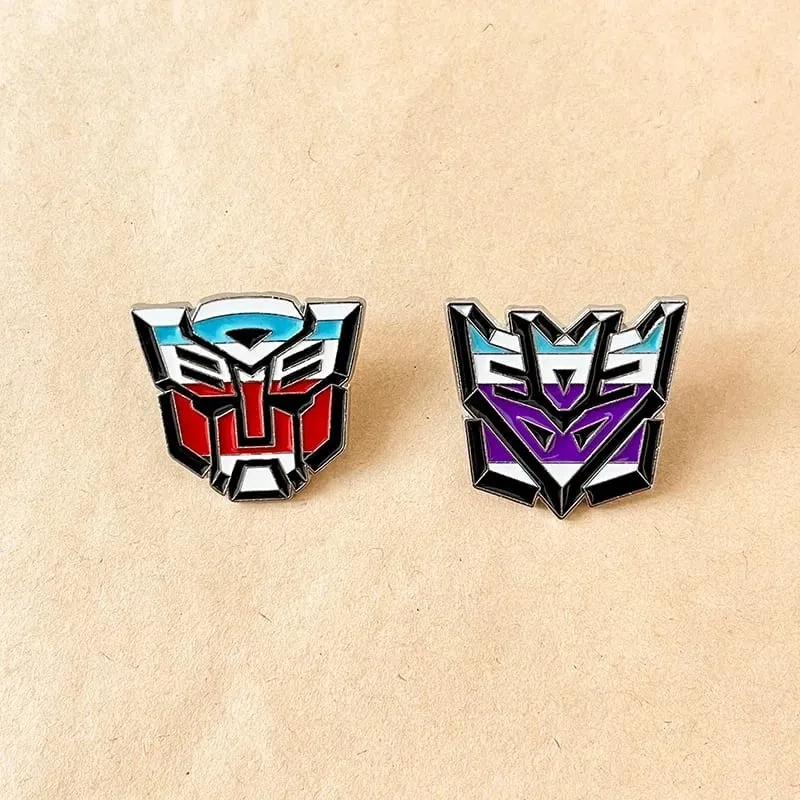 Transformers Optimus Prime Enamel Pin Cute Brooches For man Lapel Pins Badge Megatron Collectors Fashion Accessory gift