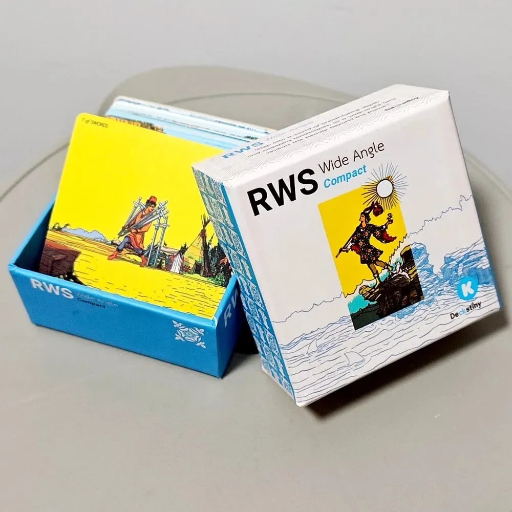 RWS Wide Angle Tarot - Compact Edition 78 st kort + 2 specialerbjudanden ramkort dubbelpräglade i tvådelad rigid box
