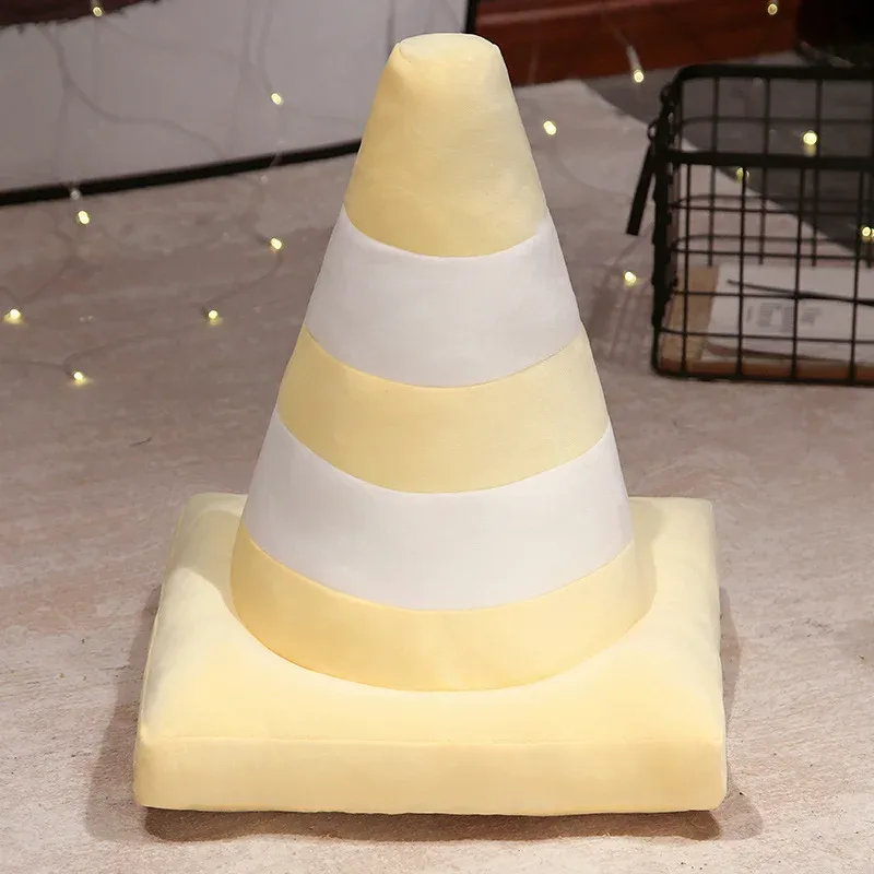 Roadblock Cushion Stuffed Soft Lifelike Plush Traffic Cone Road Construction Cone Pillow Mga Laruan ng Bata Dekorasyon sa Bahay