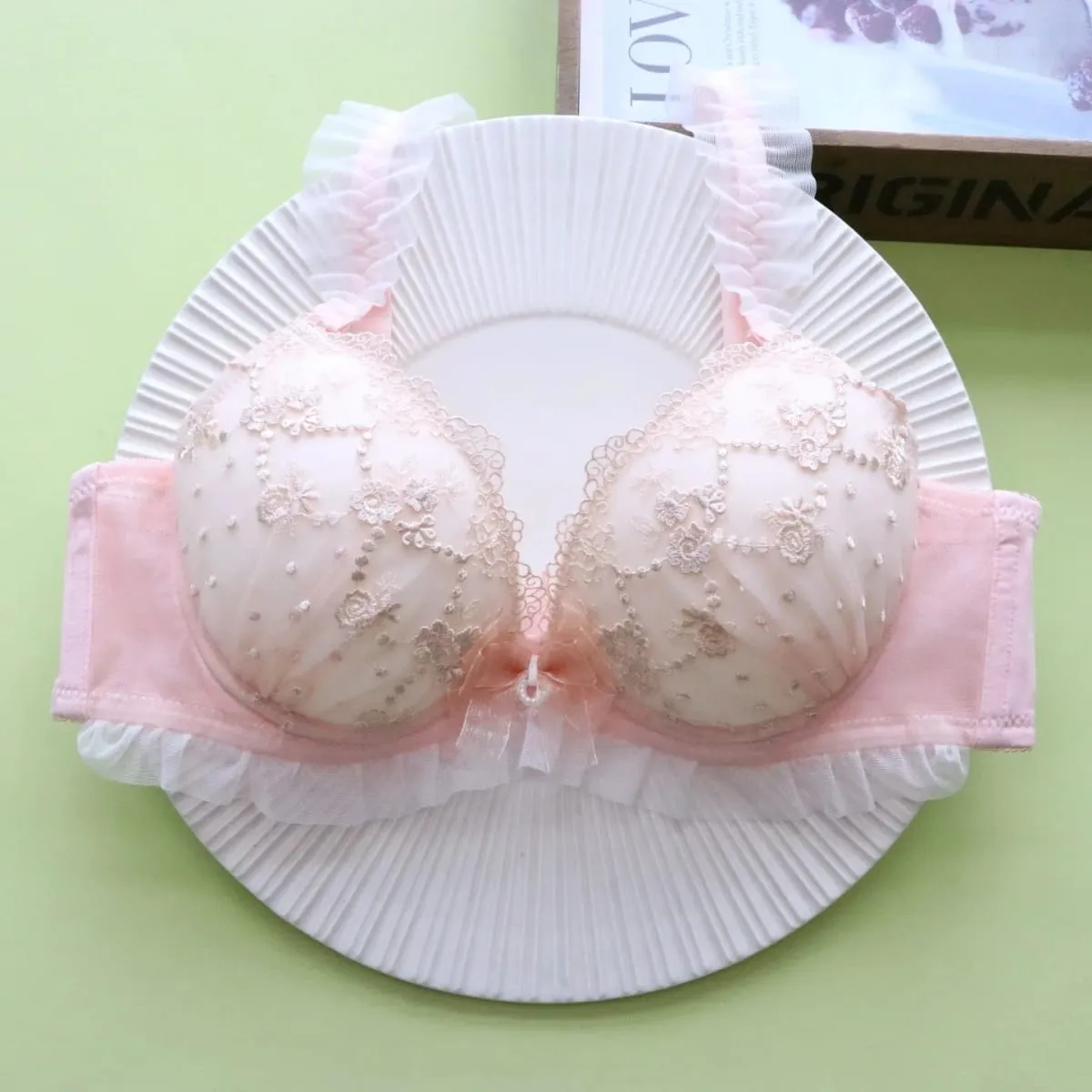 Sexy Lace Lingerie Set for Women Push Up Underwire Bra with Low Plunge Design Breathable & Comfortable — image 5