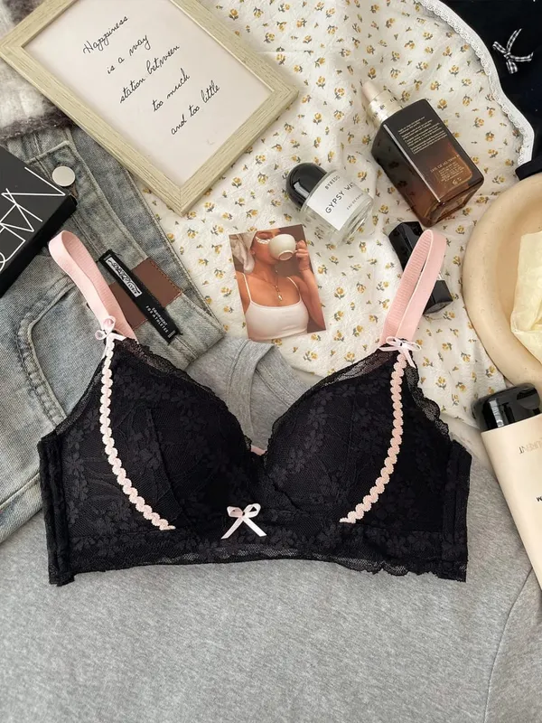 Lace lingerie for women wireless push-up bra for small breasts enhances cleavage & lifts side support to gather underarm fat — image 3
