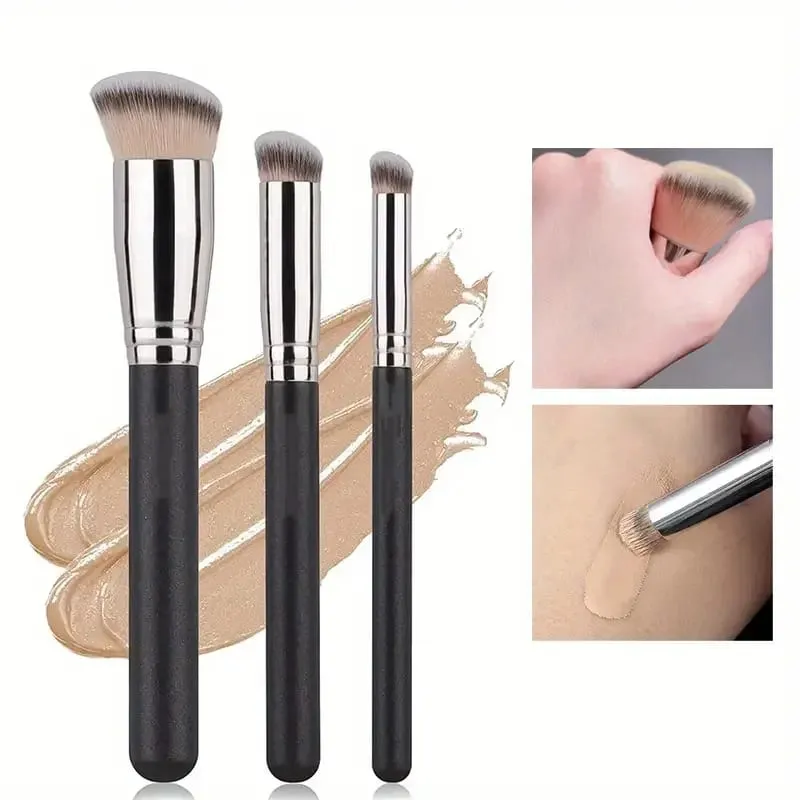 3-piece foundation brush set includes brushes suitable for liquid foundation and professional Kabuki foundation brushes which c