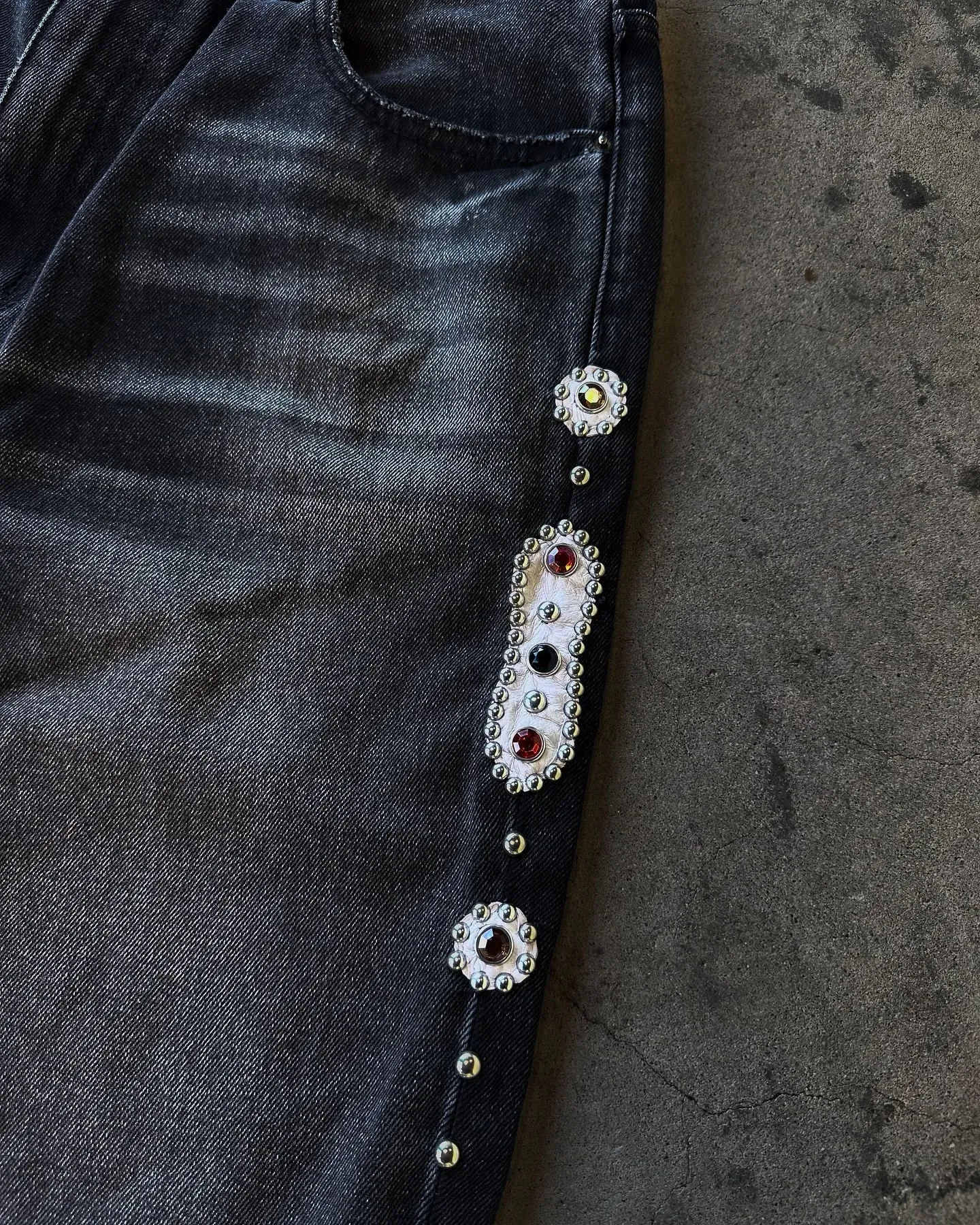 Gothic Diamond Punk Hip Hop Men's Slim Jeans Damaged Destroyed Hole Baggy Denim Long Trouser Pants Y2k Streetwear Ripped Jeans — image 4