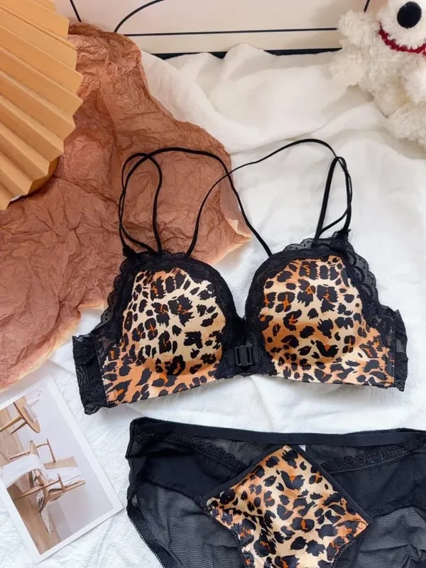 Comfortable Leopard Print Front Fastening Bra Set for Women Backless Small Chest Enhancing Hot Sale Lingerie — image 12