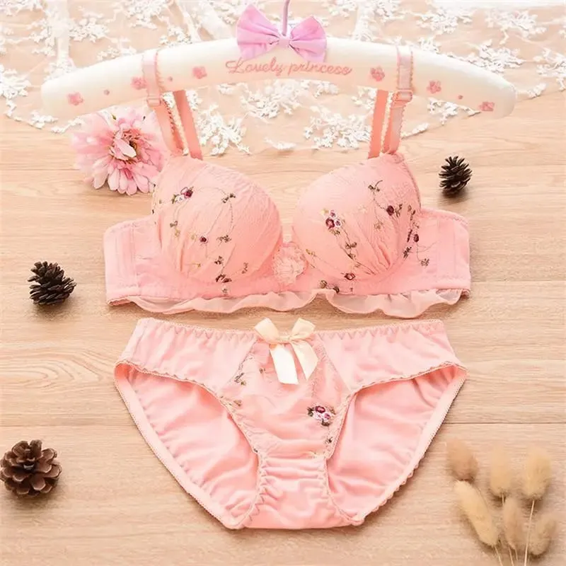 Women Floral Embroidery 2‑Pieces Lingerie Set Underwire Push‑Up Bra With Ruffle Trim Bow Decor Matching Panties Intimates — image 6