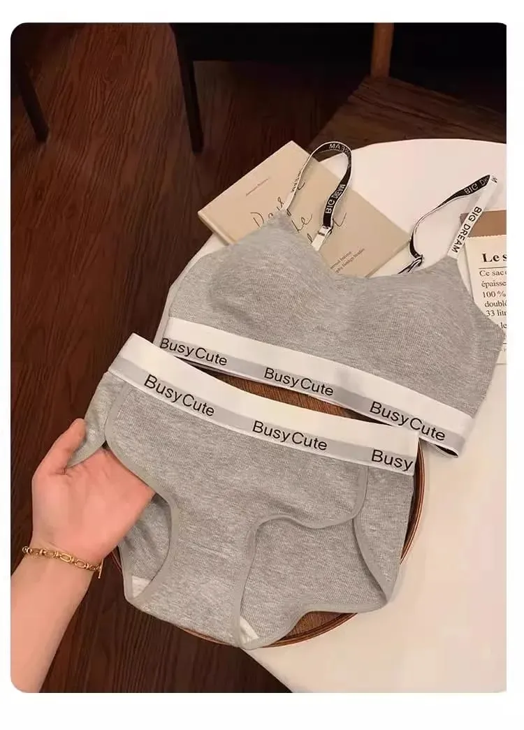Sports Style Thin Underwear Set with a Collection of Accessory Breasts No Steel Ring Underwear And Two-Piece Underwear — image 4