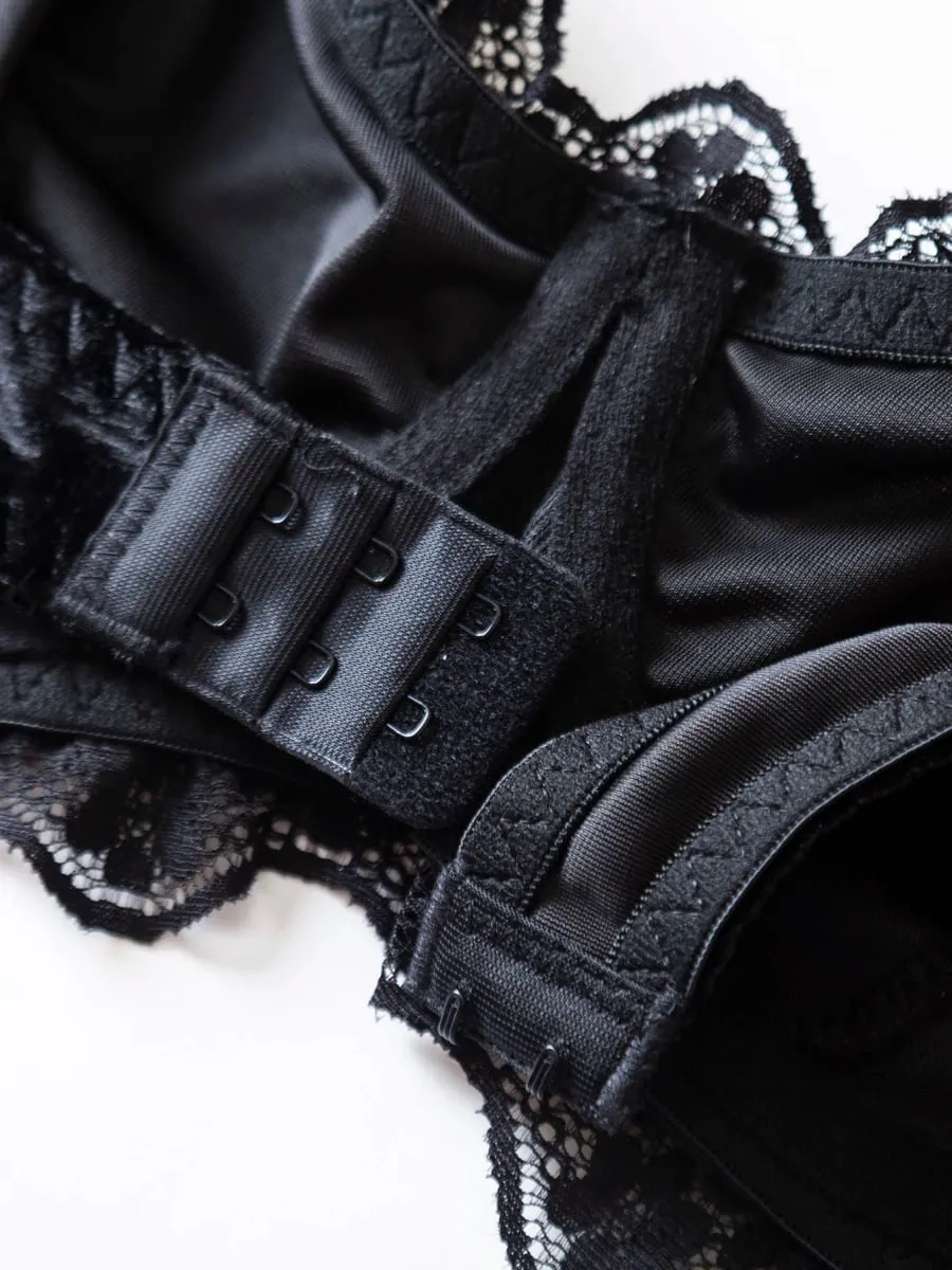 Vintage Inspired Adjustable Strap Black Lace Lingerie Set Gothic Intimate Wear for Bold Femininity