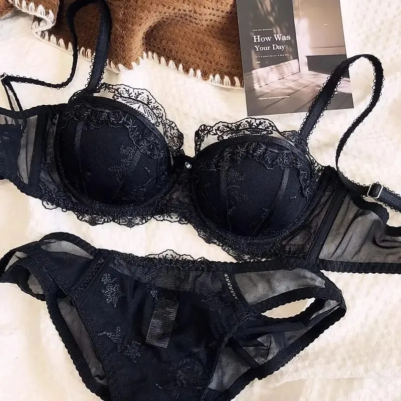 Franse geborduurde kanten lingerie tweedelige set Lichtgewicht ademende zachte beugelbeha met lichte ondersteuning voor kleinere bustes