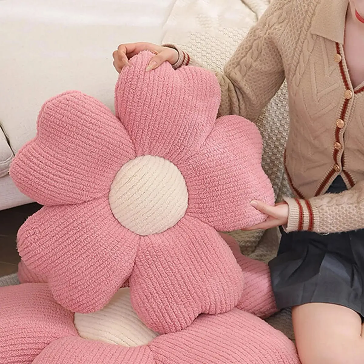 Flower Petal Pillow Soft Romantic Cuddly Stuffed Cushion Petal Shape Plush Pillow for Couch Living Room Bed Bedroom Patio
