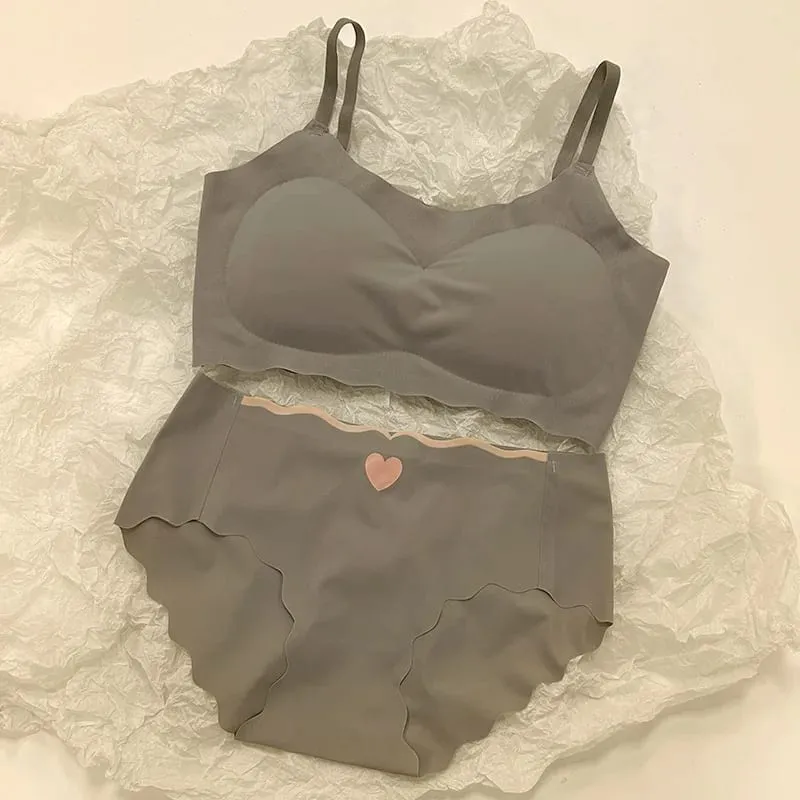Women's Seamless Bralette Set Wireless Push Up Bra with High Waist Panty Cute Heart Embroidery Lingerie Set for Daily Wear — image 8